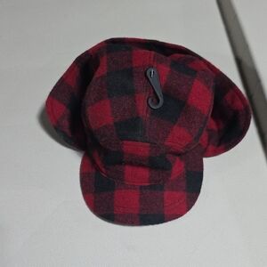 L.L. Bean Kids Plaid Hat in Red and Black